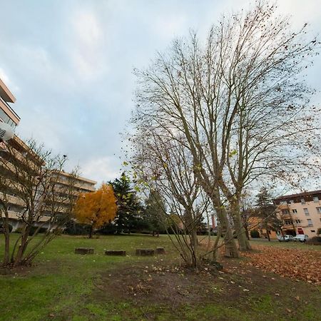 Le Petit Panam - Appartement Prive De 45 M2 - 2 A 4 Personnes - Parking Prive Metz Dış mekan fotoğraf